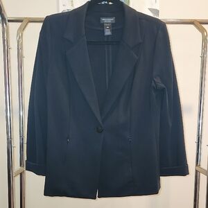 Investments Black Blazer with Structured Silhouette
